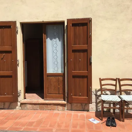 Toscana Tour - Agriturismo San Maurizio Anna Appartamento *