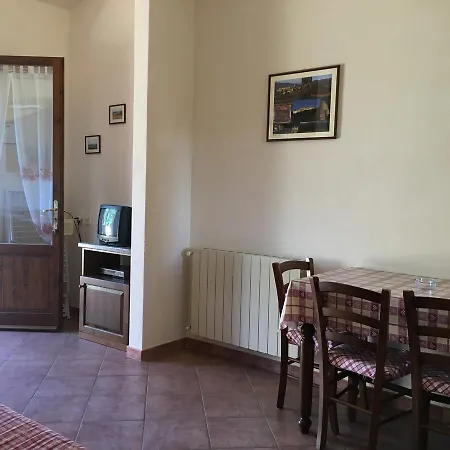 Agriturismo San Maurizio Anna By Toscanatour *